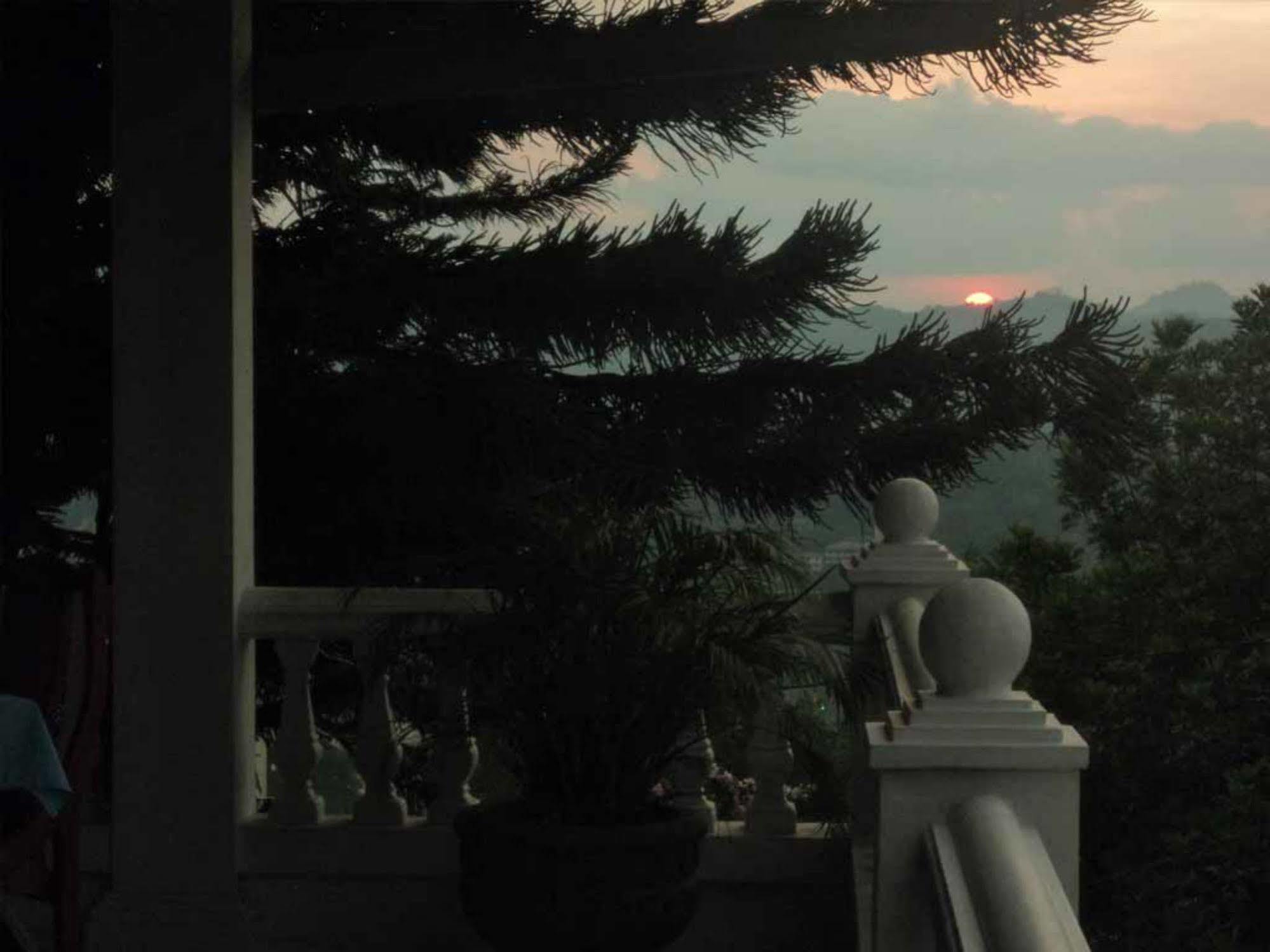Alcam Holiday Home Kandy Exterior photo
